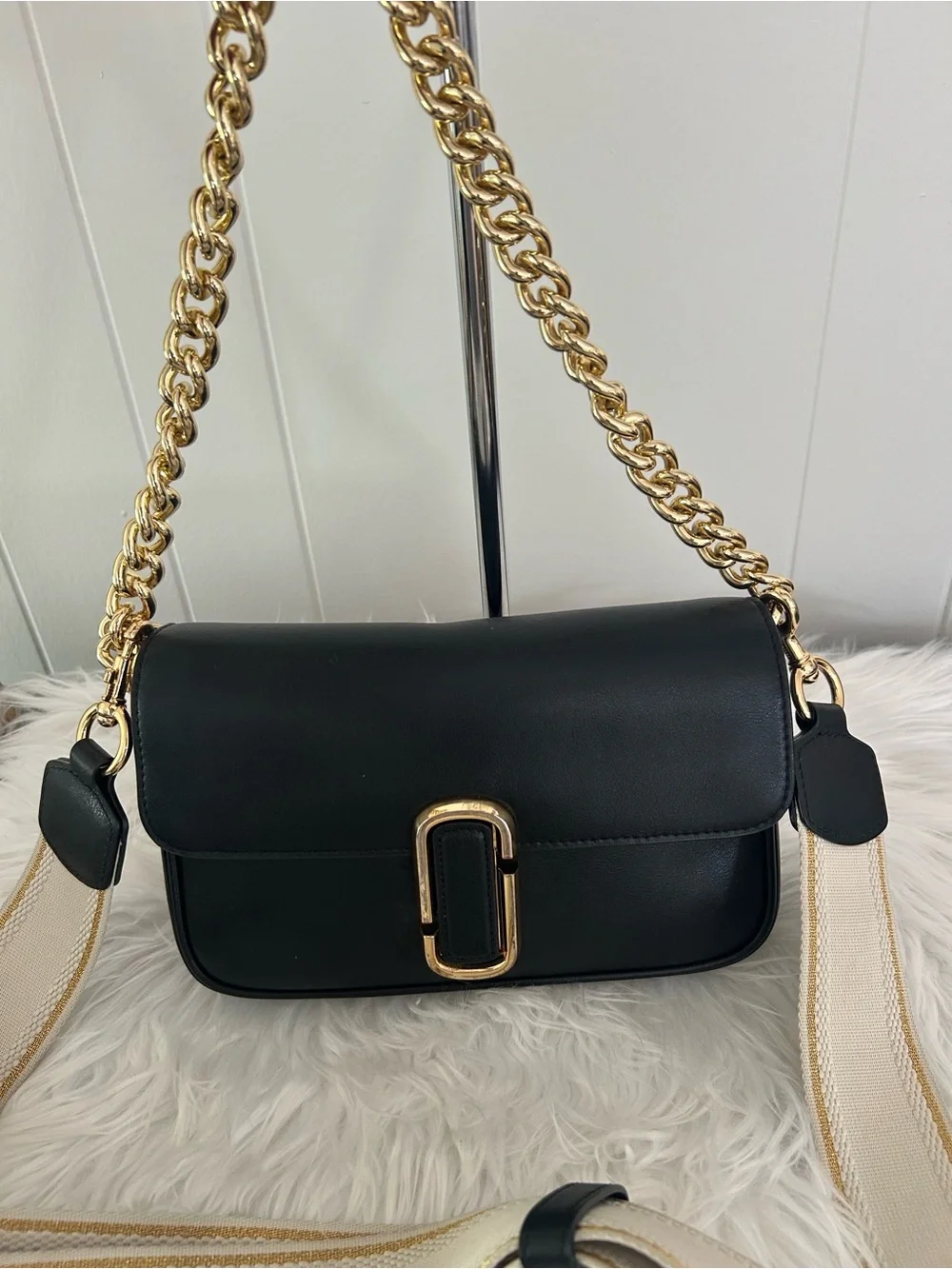 Marc Jacobs The J Marc Mini Black Leather Shoulder Crossbody Bag Chain Strap